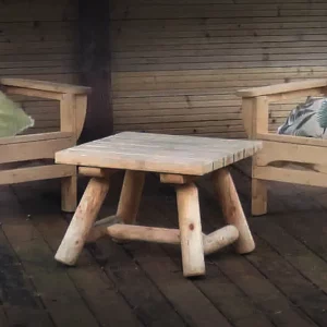 petite table en bois blanc massif de cedre pour jardin