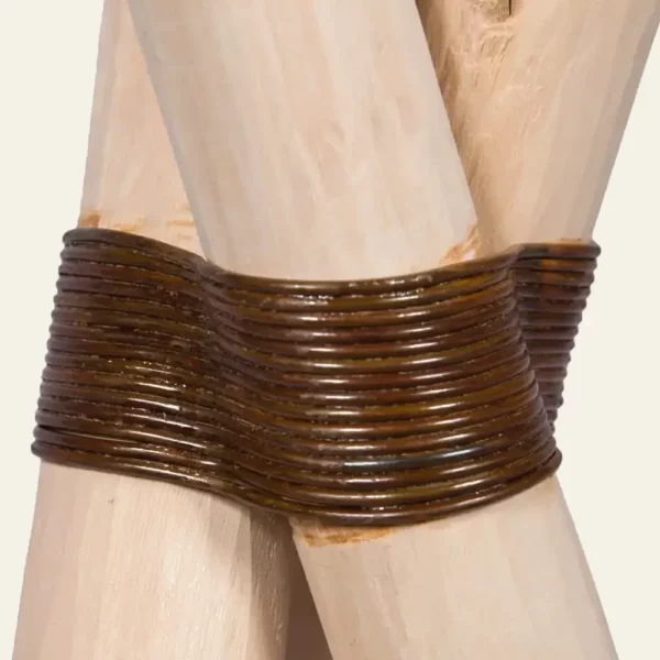 bougie exterieure sur pied pour jardin terrasse en bois longue duree cedre et rondins